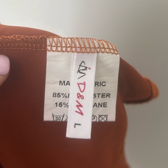 Velvet cropped top size large - Picture 2 of 4